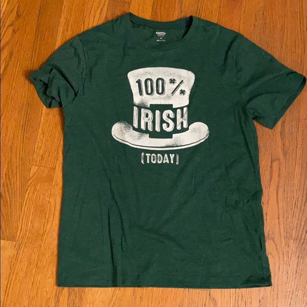 Old Navy men’s medium St. Patrick’s Day T-shirt